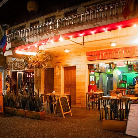 Casa Almarita - Hostal, Bar Y Restaurante Medellin Exterior photo